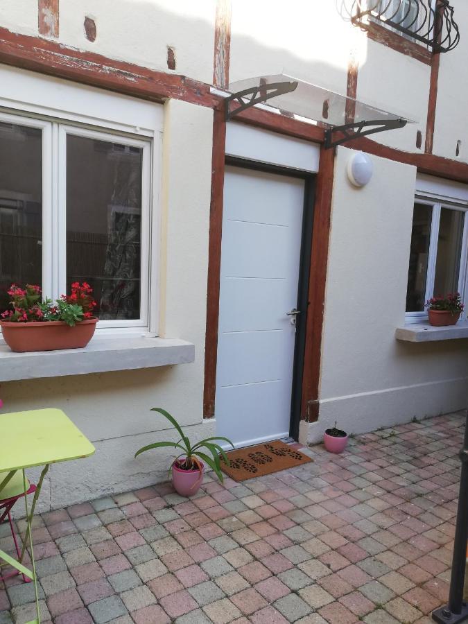 Apartmán Zahra Dor Plombieres-les-Dijon Exteriér fotografie