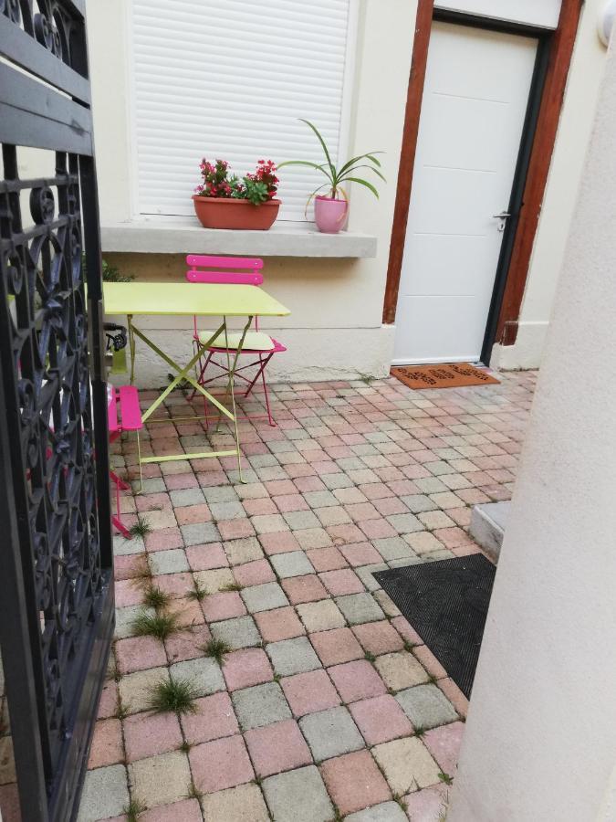 Apartmán Zahra Dor Plombieres-les-Dijon Exteriér fotografie